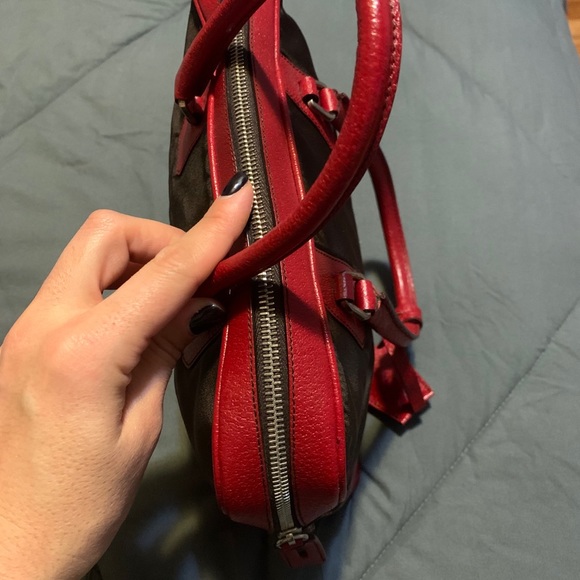 Prada - lightly used - Picture 3 of 8